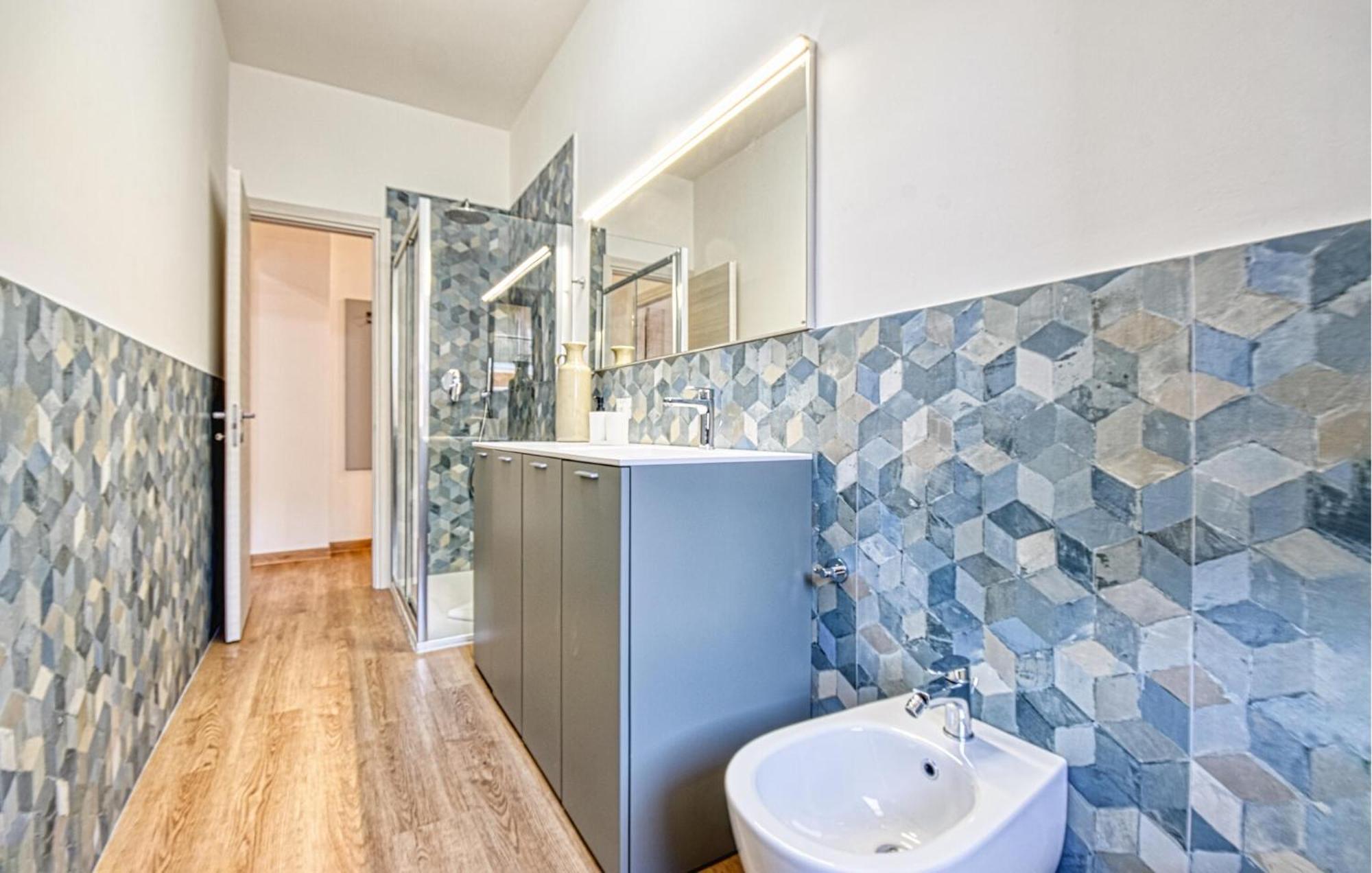 1 Bedroom Lovely Apartment In Recco Exteriér fotografie